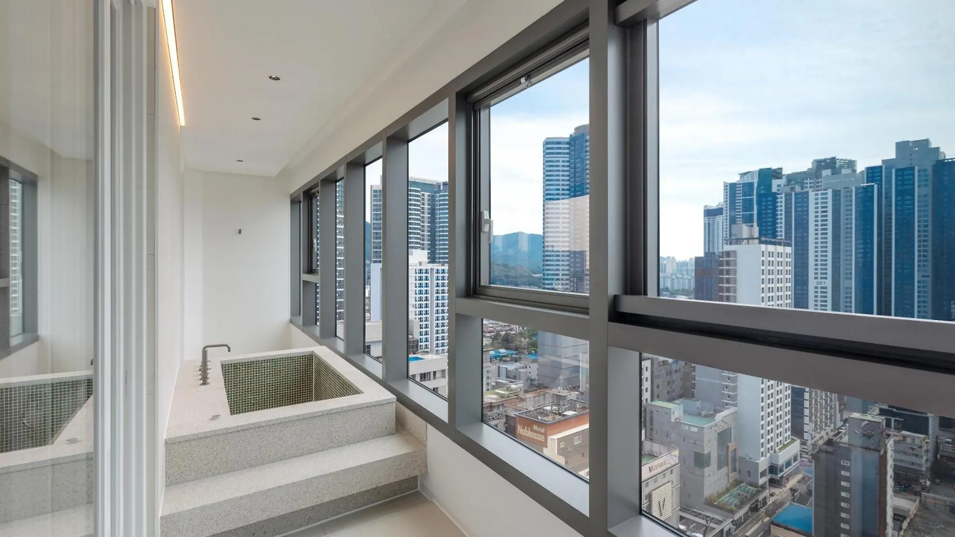 Newcz Haeundae Residence 부산광역시 0*,
