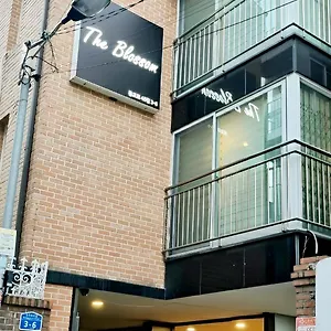 hi-jun-guesthouse.hotels-seoul.net/